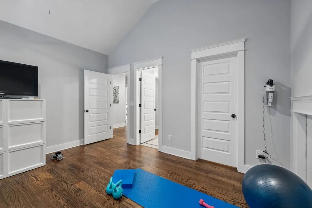 3410 Benham Avenue Nashville TN 37215