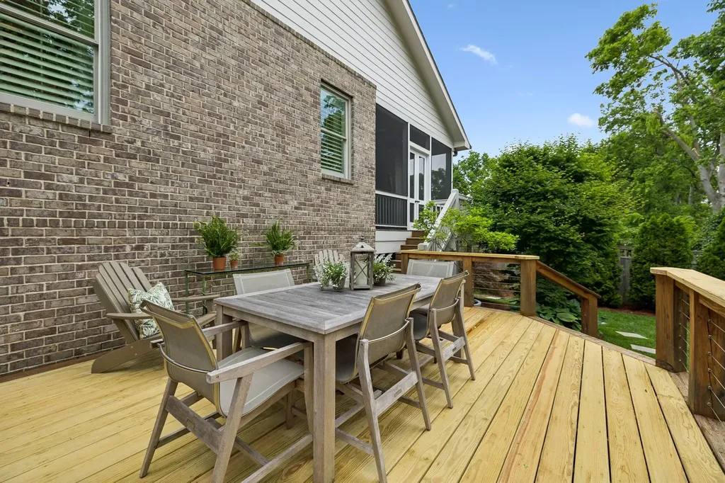 3410 Benham Avenue Nashville TN 37215
