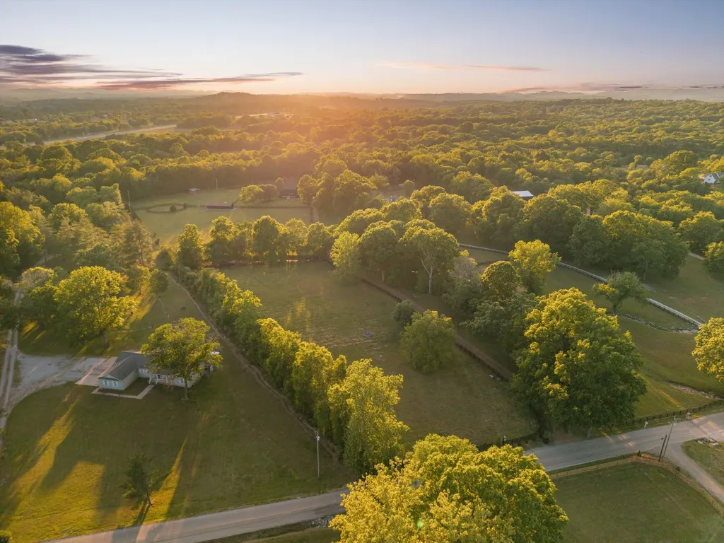 2031 Maple Lane Franklin TN 37067