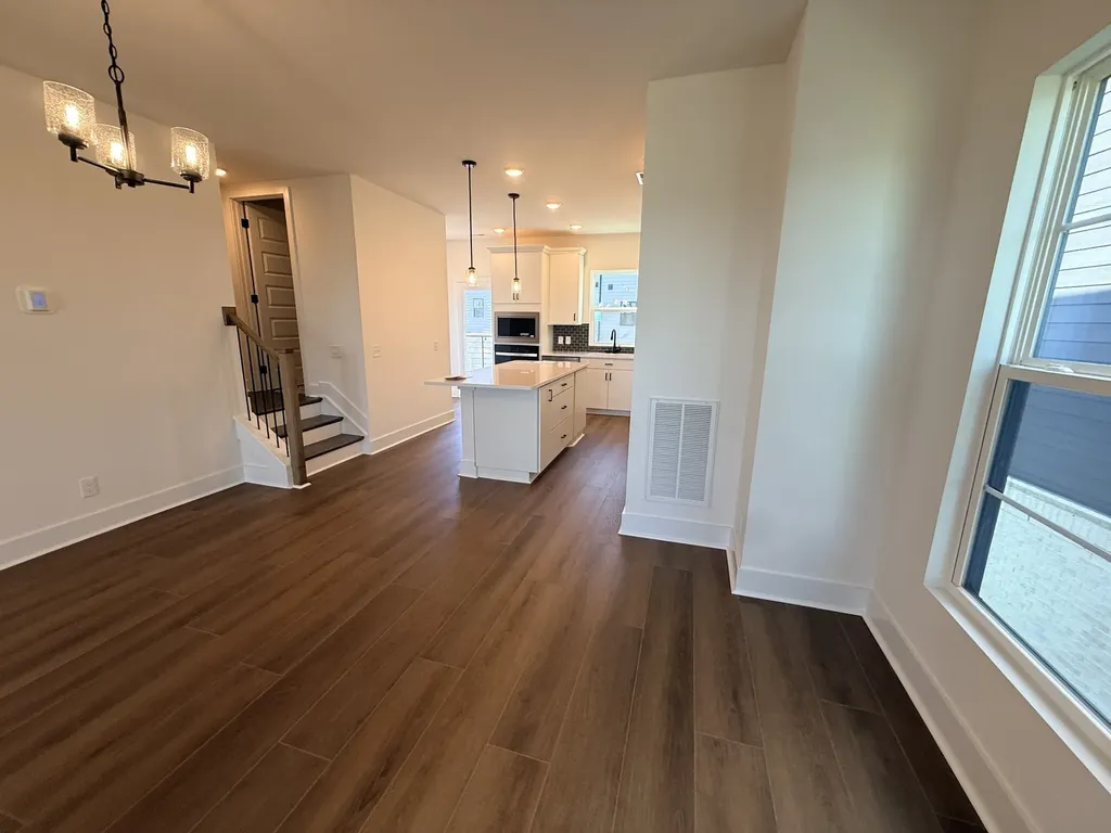 511 City Scape Nashville TN 37218