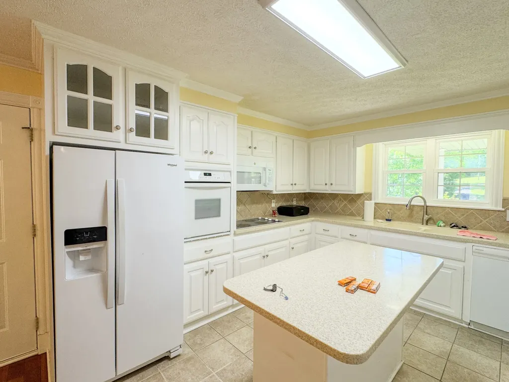 2965 Fort Blount Road Hartsville TN 37074