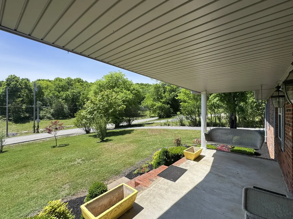 2965 Fort Blount Road Hartsville TN 37074