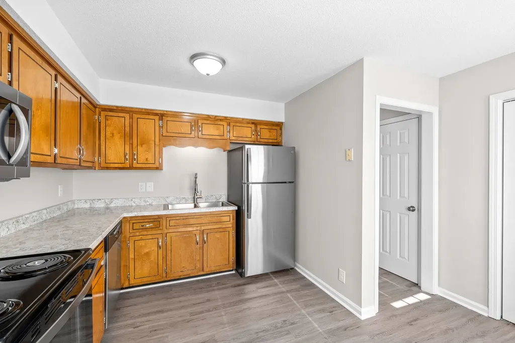 1870 Waters Edge Drive Clarksville TN 37040