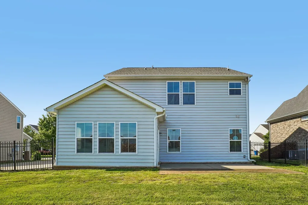 1713 Muirwood Boulevard Murfreesboro TN 37128