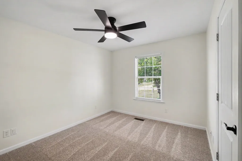 1847 Emily Lane Columbia TN 38401