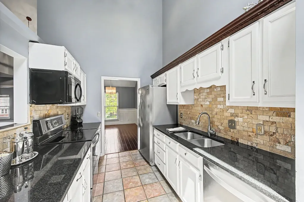 6113 Bradford Hills Drive Nashville TN 37211