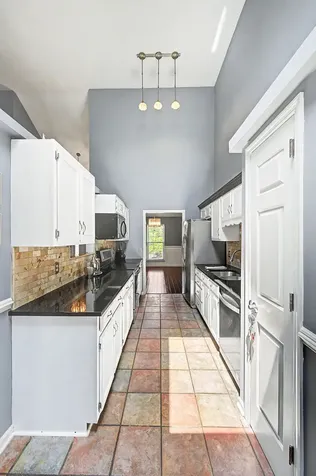6113 Bradford Hills Drive Nashville TN 37211