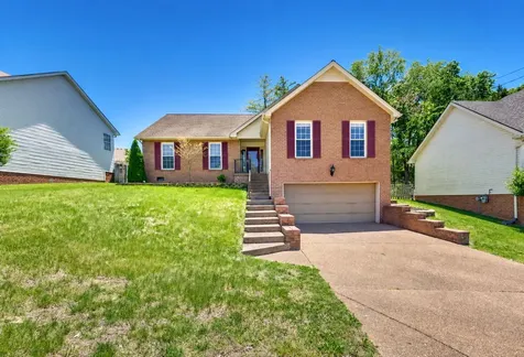 6113 Bradford Hills Drive Nashville TN 37211