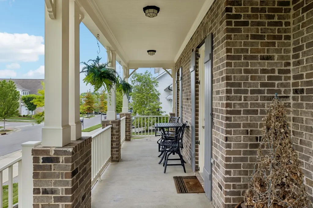 6050 Maysbrook Lane Franklin TN 37064
