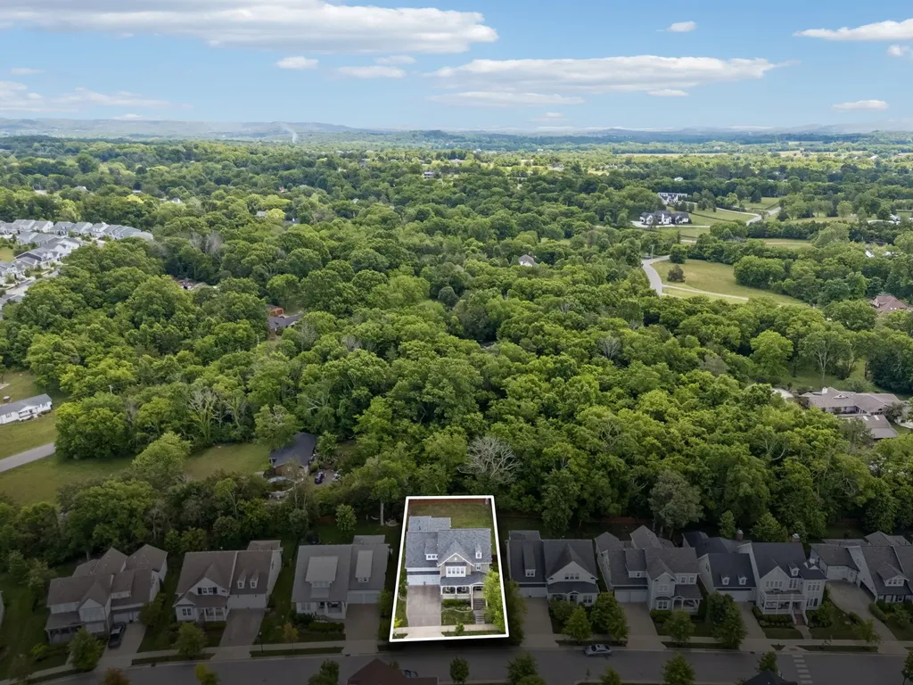 6050 Maysbrook Lane Franklin TN 37064