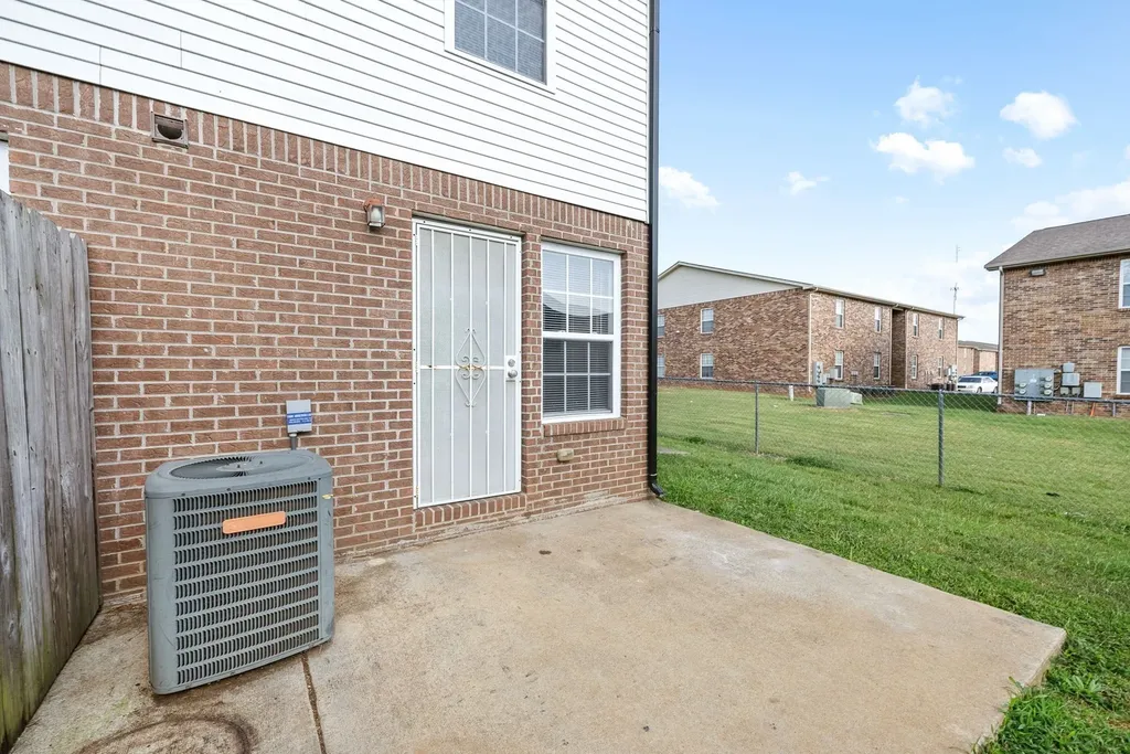 65 Durrett Drive Clarksville TN 37042