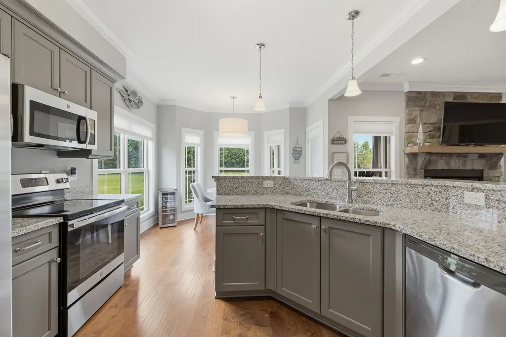 70 Island Way Winchester TN 37398