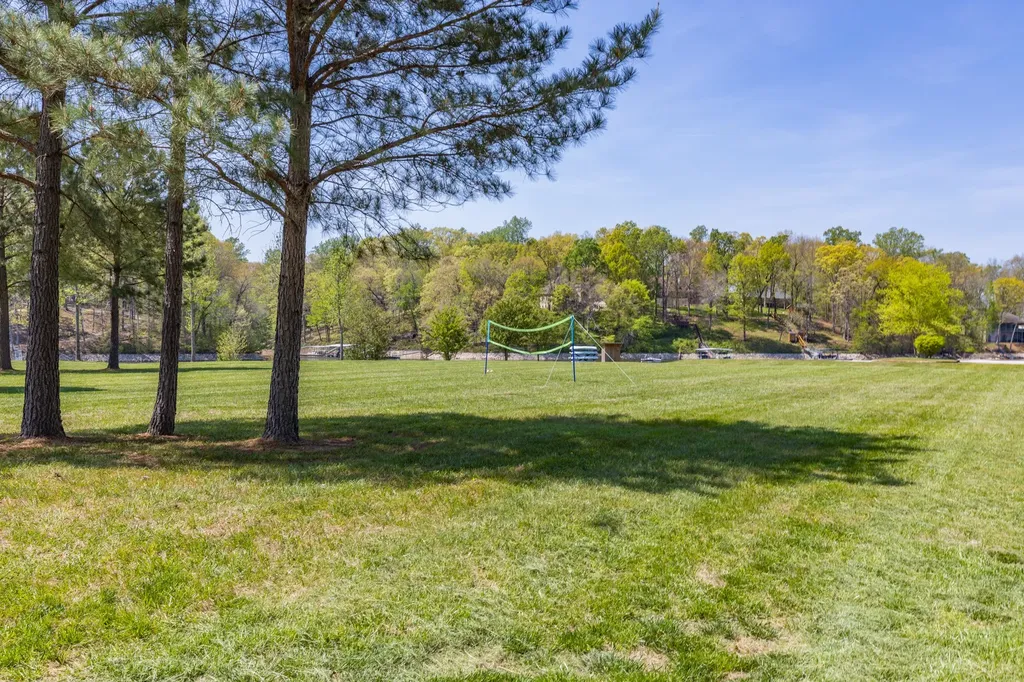70 Island Way Winchester TN 37398