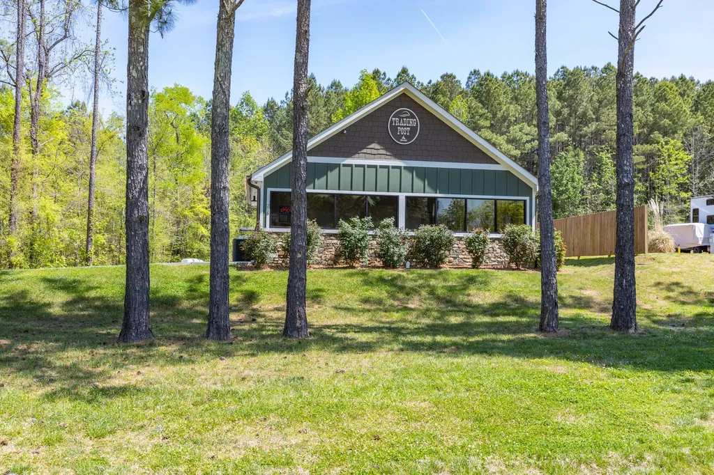 70 Island Way Winchester TN 37398