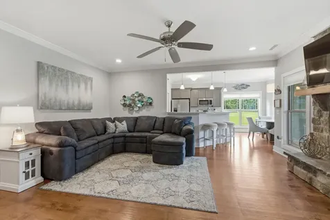 70 Island Way Winchester TN 37398