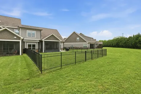 70 Island Way Winchester TN 37398
