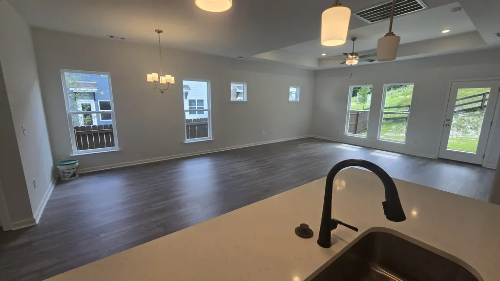 6104 Saxlingham Place Smyrna TN 37167