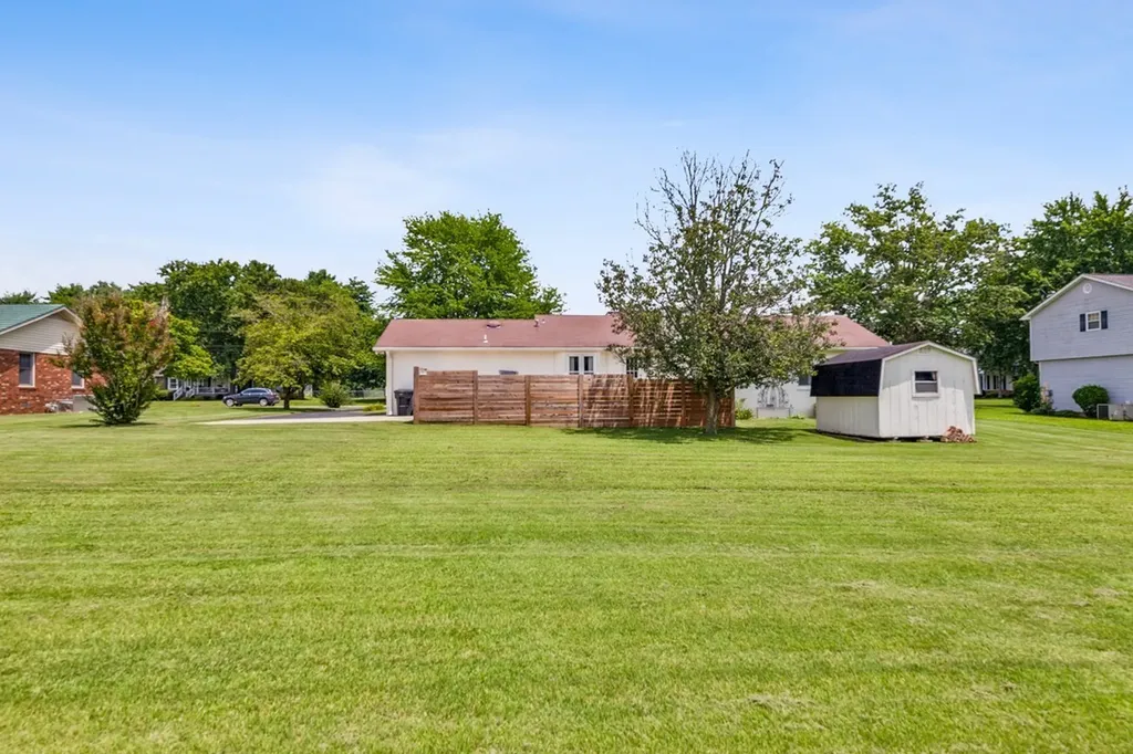 5013 Hays Drive Columbia TN 38401
