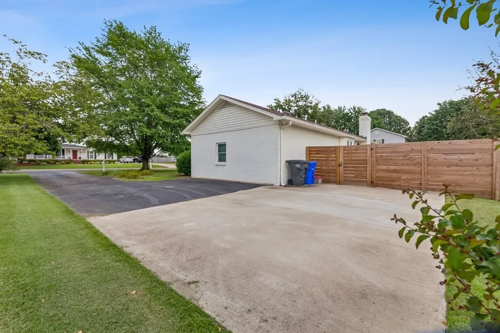 5013 Hays Drive Columbia TN 38401