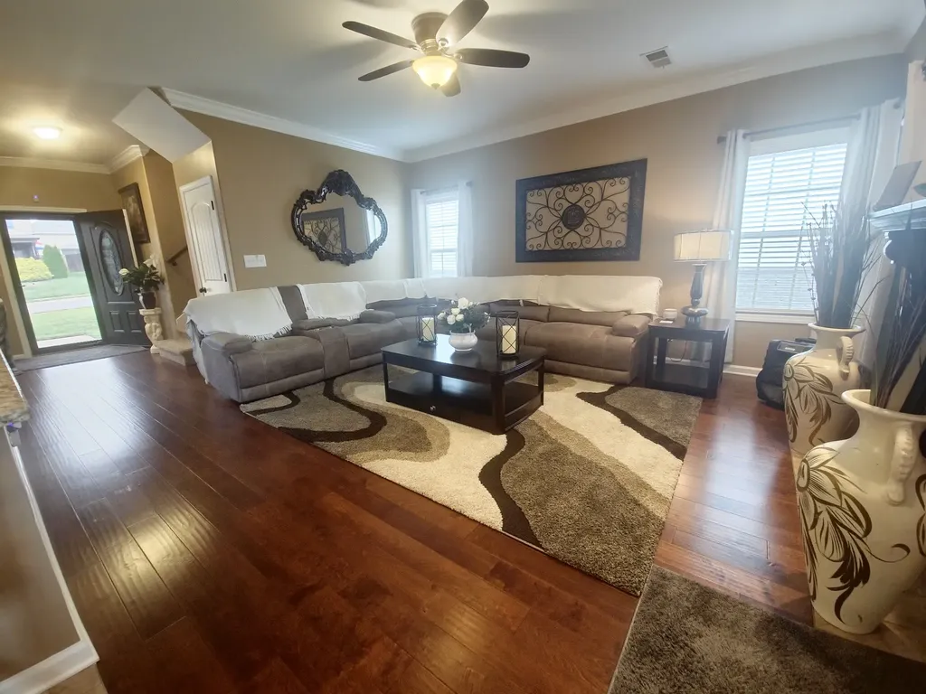 1325 Winterset Drive Clarksville TN 37040