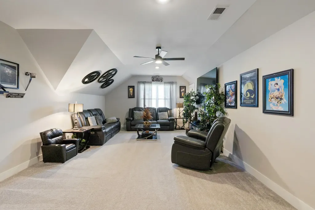 253 Hutch Court Gallatin TN 37066
