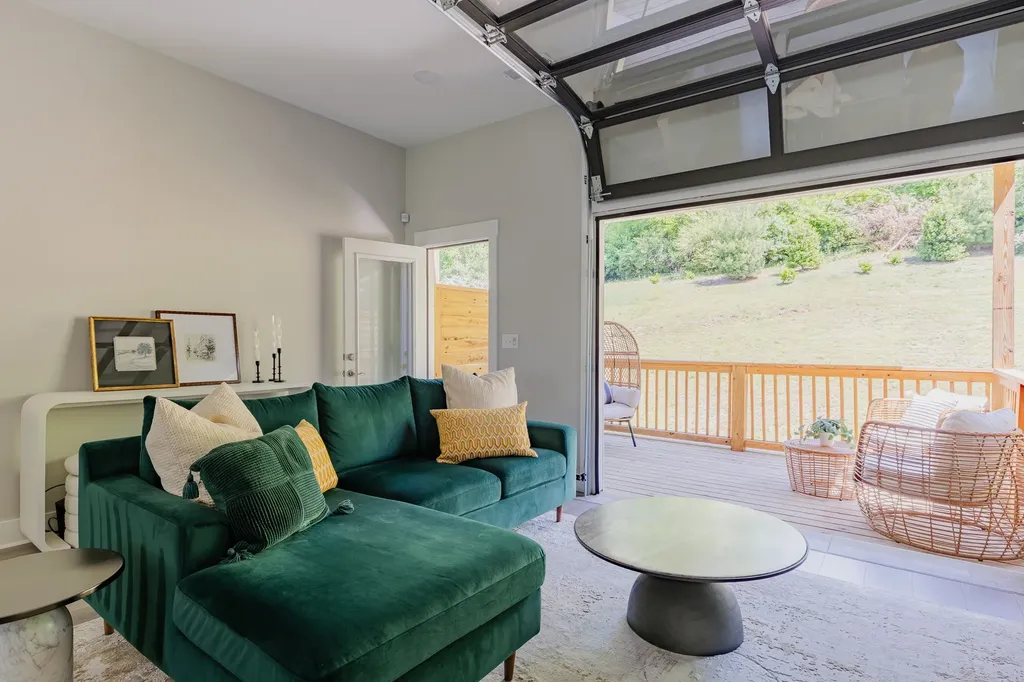 185 Stonecrest Drive Nashville TN 37209
