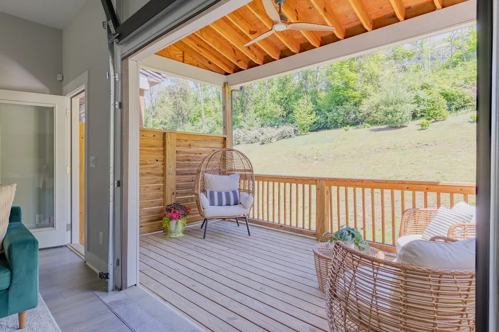 185 Stonecrest Drive Nashville TN 37209