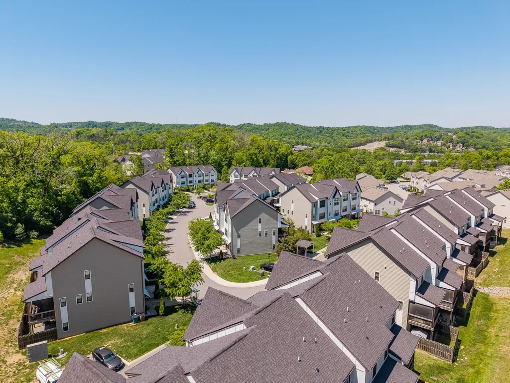 185 Stonecrest Drive Nashville TN 37209