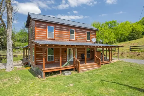 13546 Campbellsville Road Lynnville TN 38472