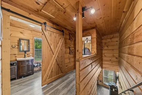 13546 Campbellsville Road Lynnville TN 38472