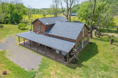 13546 Campbellsville Road Lynnville TN 38472