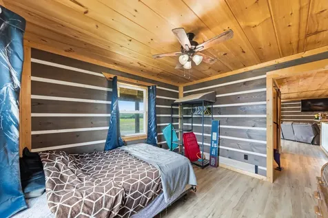 13546 Campbellsville Road Lynnville TN 38472