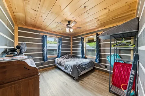 13546 Campbellsville Road Lynnville TN 38472