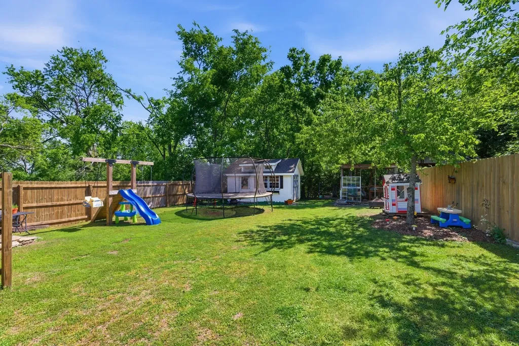 1703 Riverside Drive Nashville TN 37216