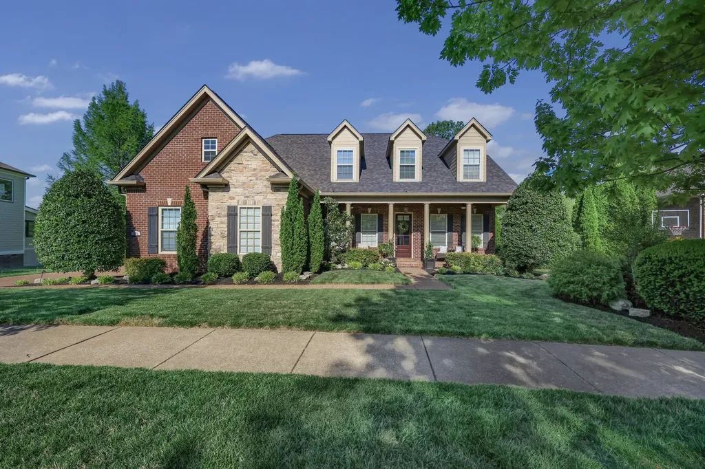 721 Springlake Drive Franklin TN 37064