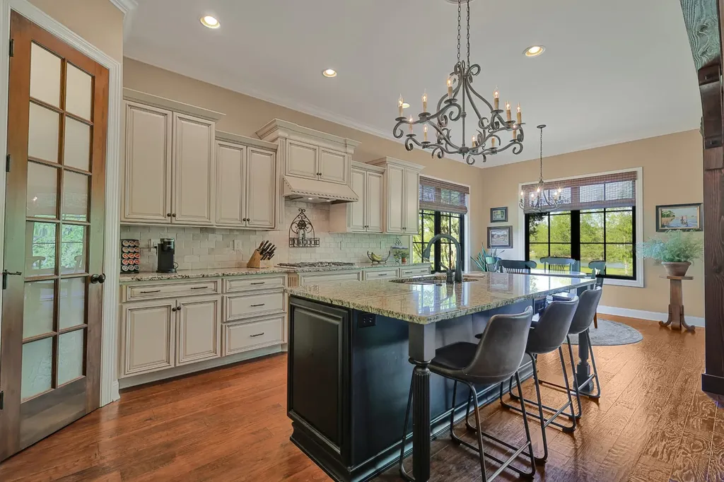 721 Springlake Drive Franklin TN 37064