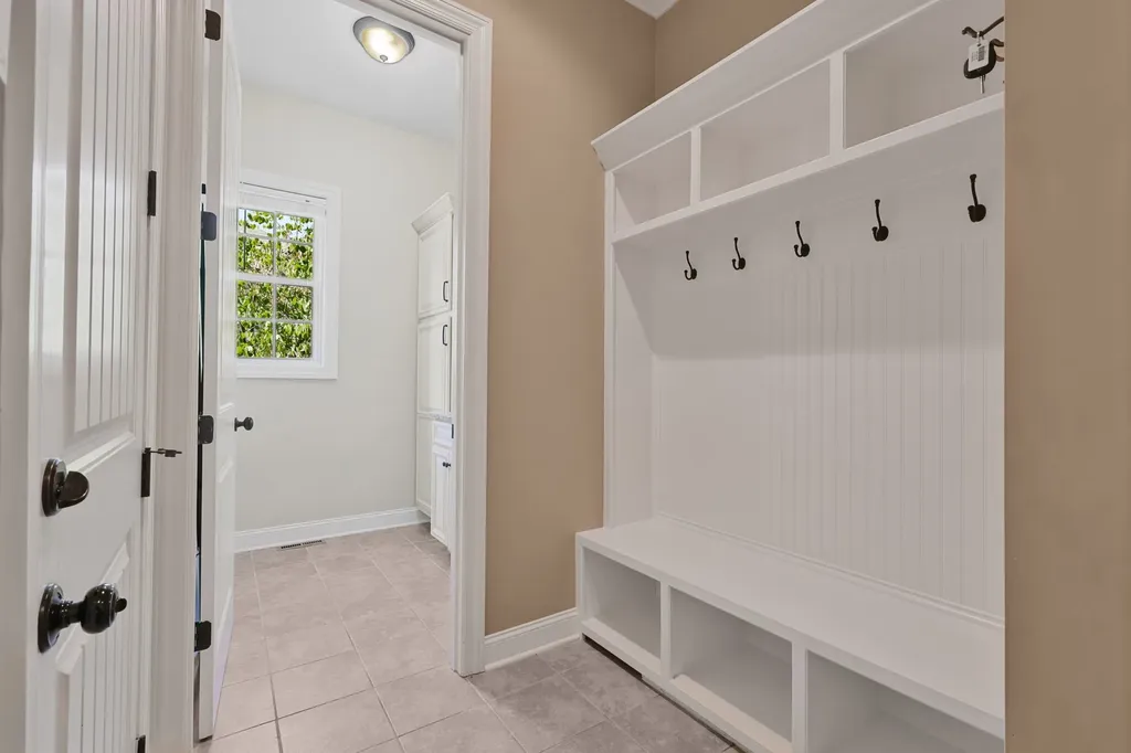 721 Springlake Drive Franklin TN 37064