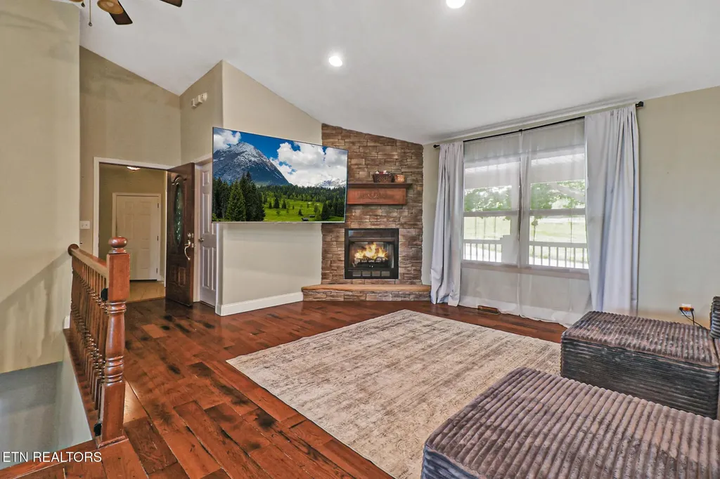 169 Catoosa Canyon Drive Crossville TN 38571