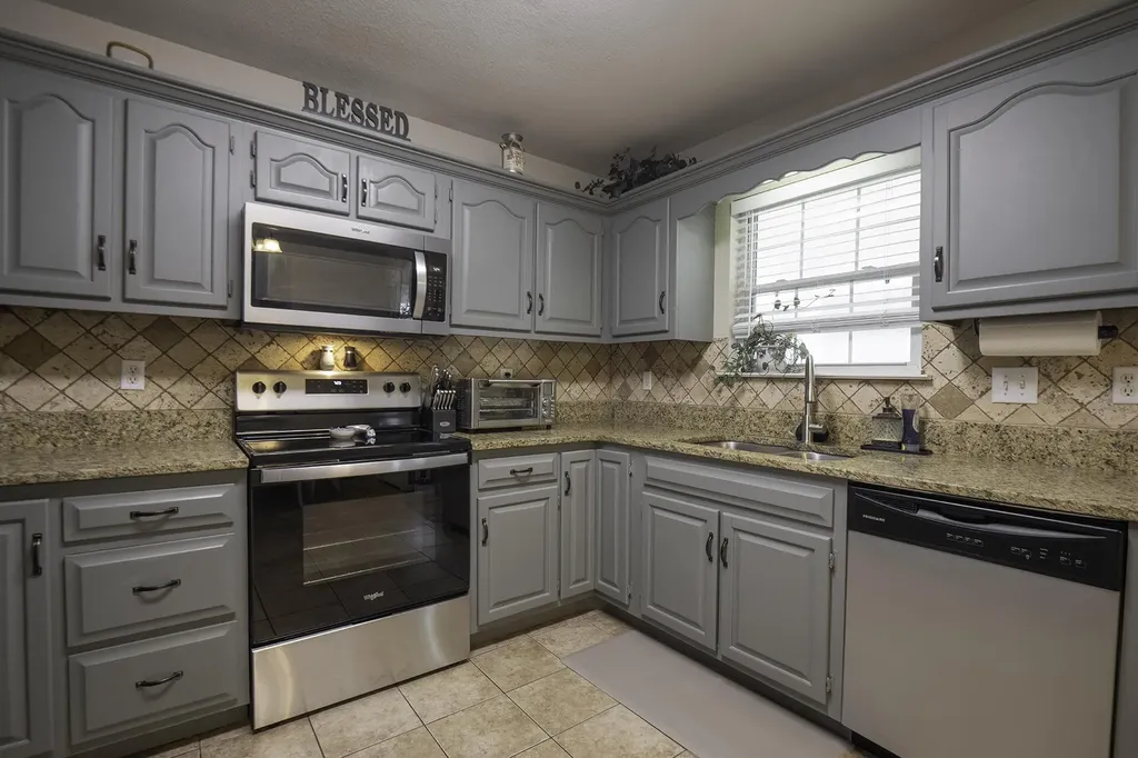 792 Colony Circle Fort Oglethorpe GA 30742