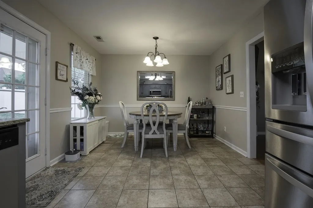 792 Colony Circle Fort Oglethorpe GA 30742
