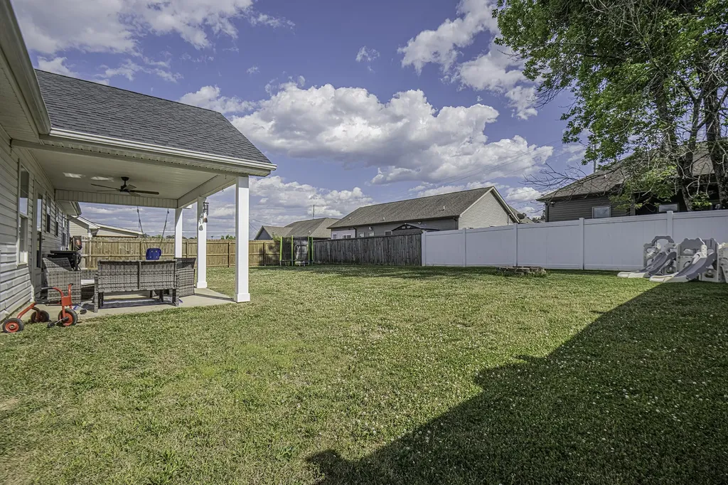 792 Colony Circle Fort Oglethorpe GA 30742