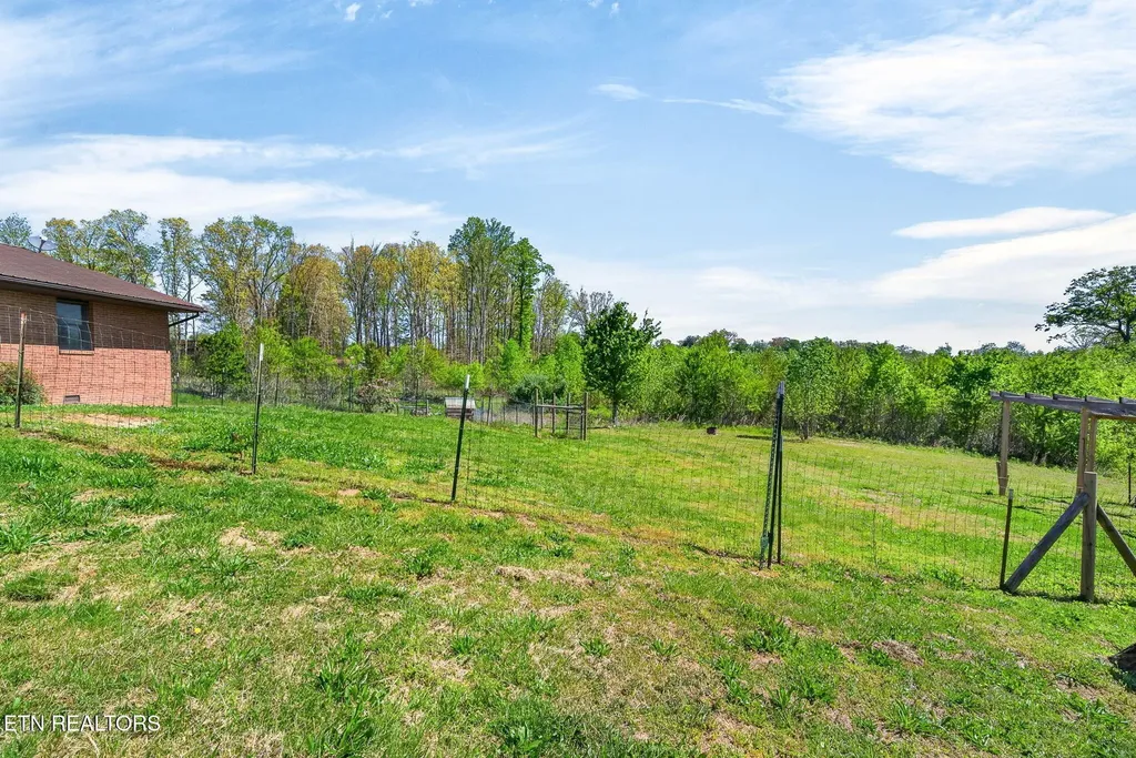 935 Brewer Road Crossville TN 38572