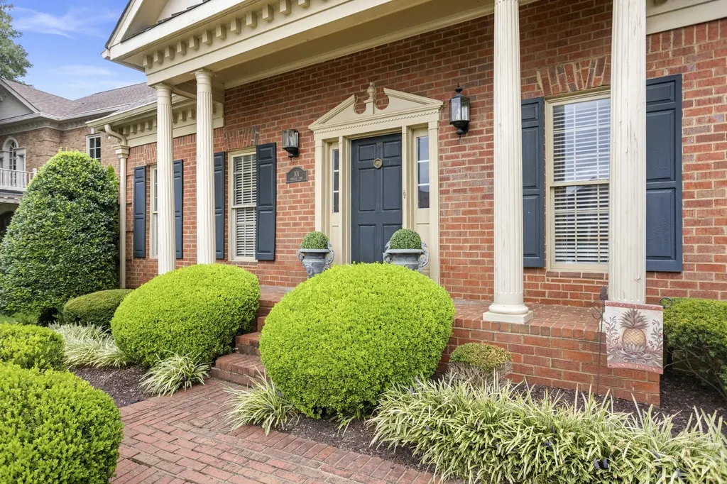 101 Carriage Lane Hendersonville TN 37075