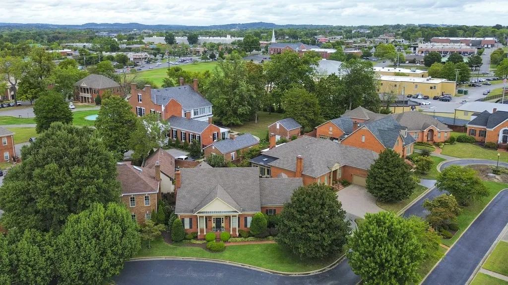 101 Carriage Lane Hendersonville TN 37075