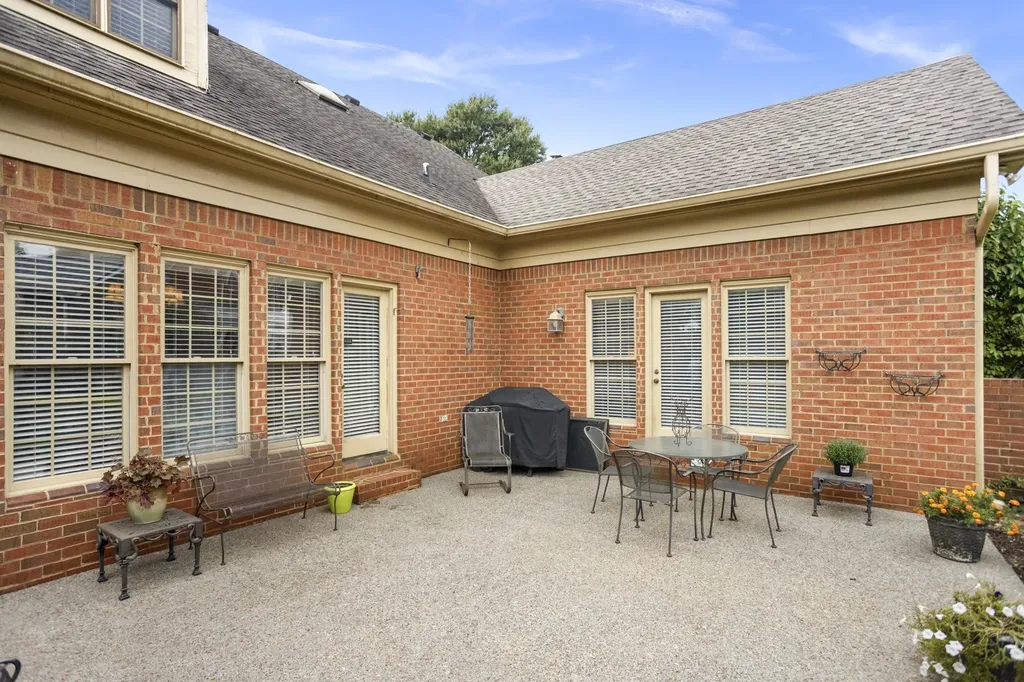 101 Carriage Lane Hendersonville TN 37075