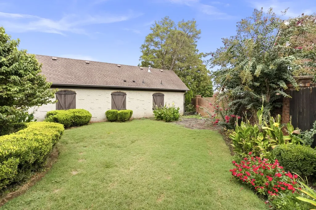 101 Carriage Lane Hendersonville TN 37075