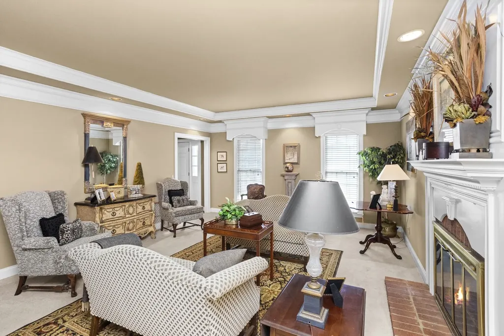 101 Carriage Lane Hendersonville TN 37075