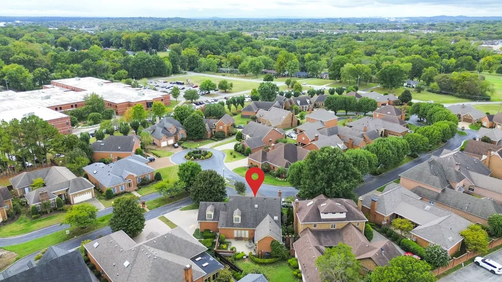 101 Carriage Lane Hendersonville TN 37075