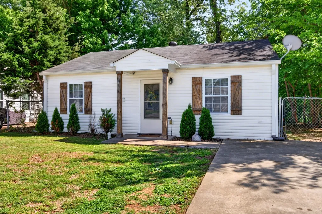 236 Burch Road Clarksville TN 37042