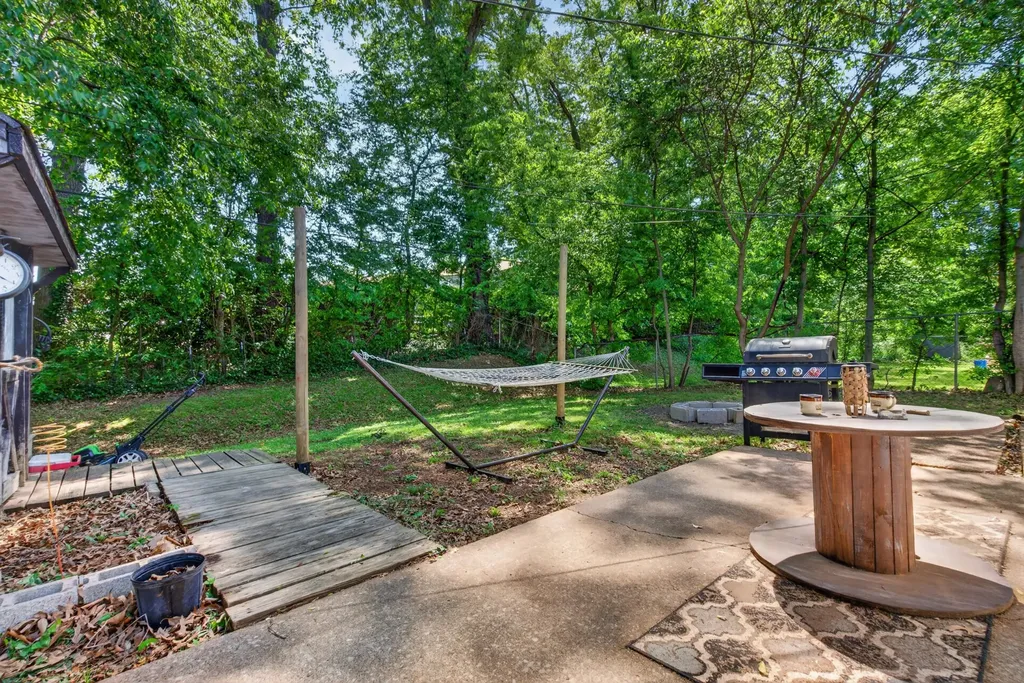 236 Burch Road Clarksville TN 37042